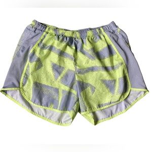 Champion Women's Athletic Short Size M